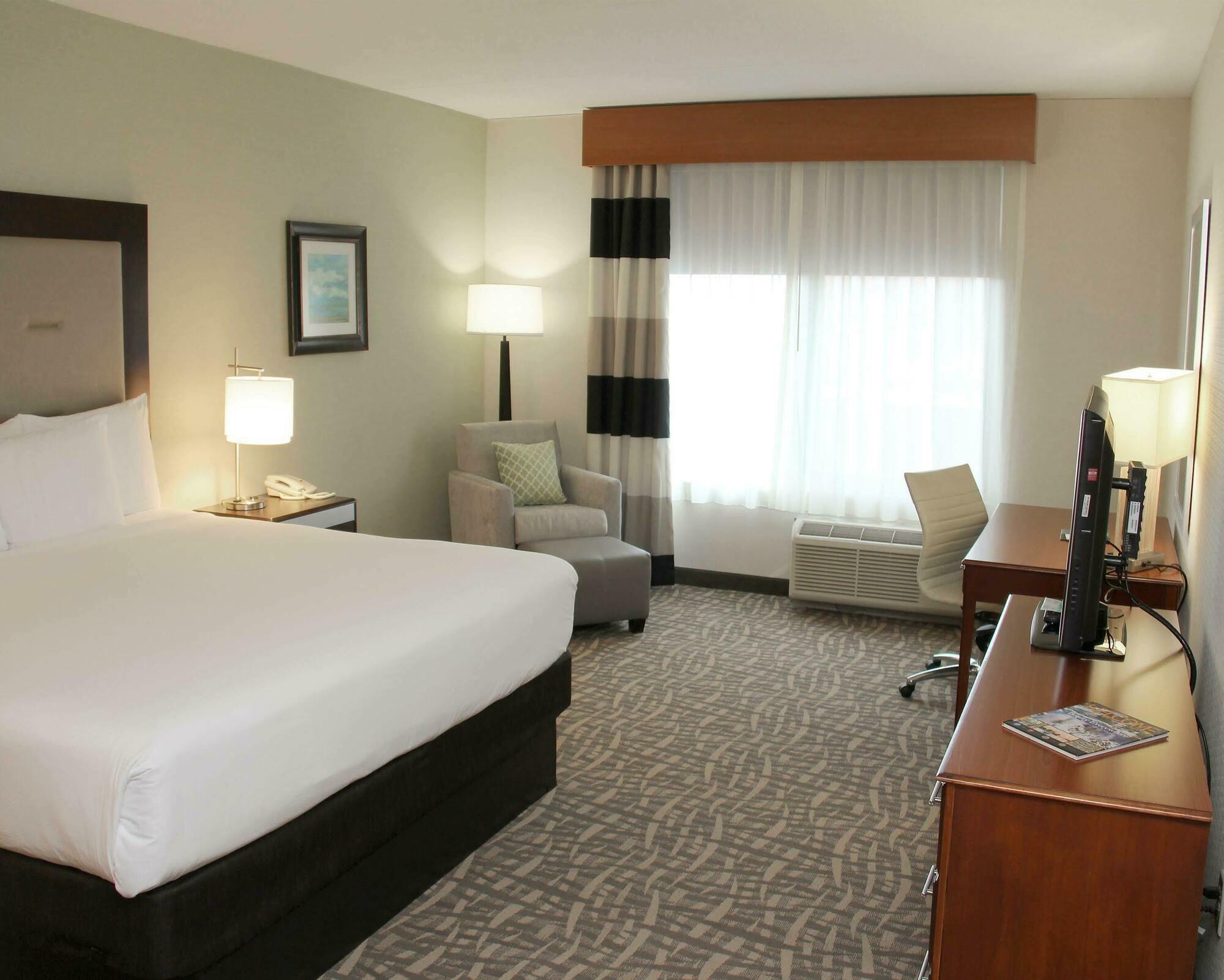 Wyndham Garden Downtown